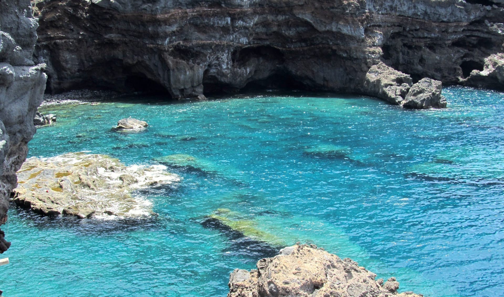 Vacanze alle Canarie - perché visitare l’isola de La Palma: il mare azzurro