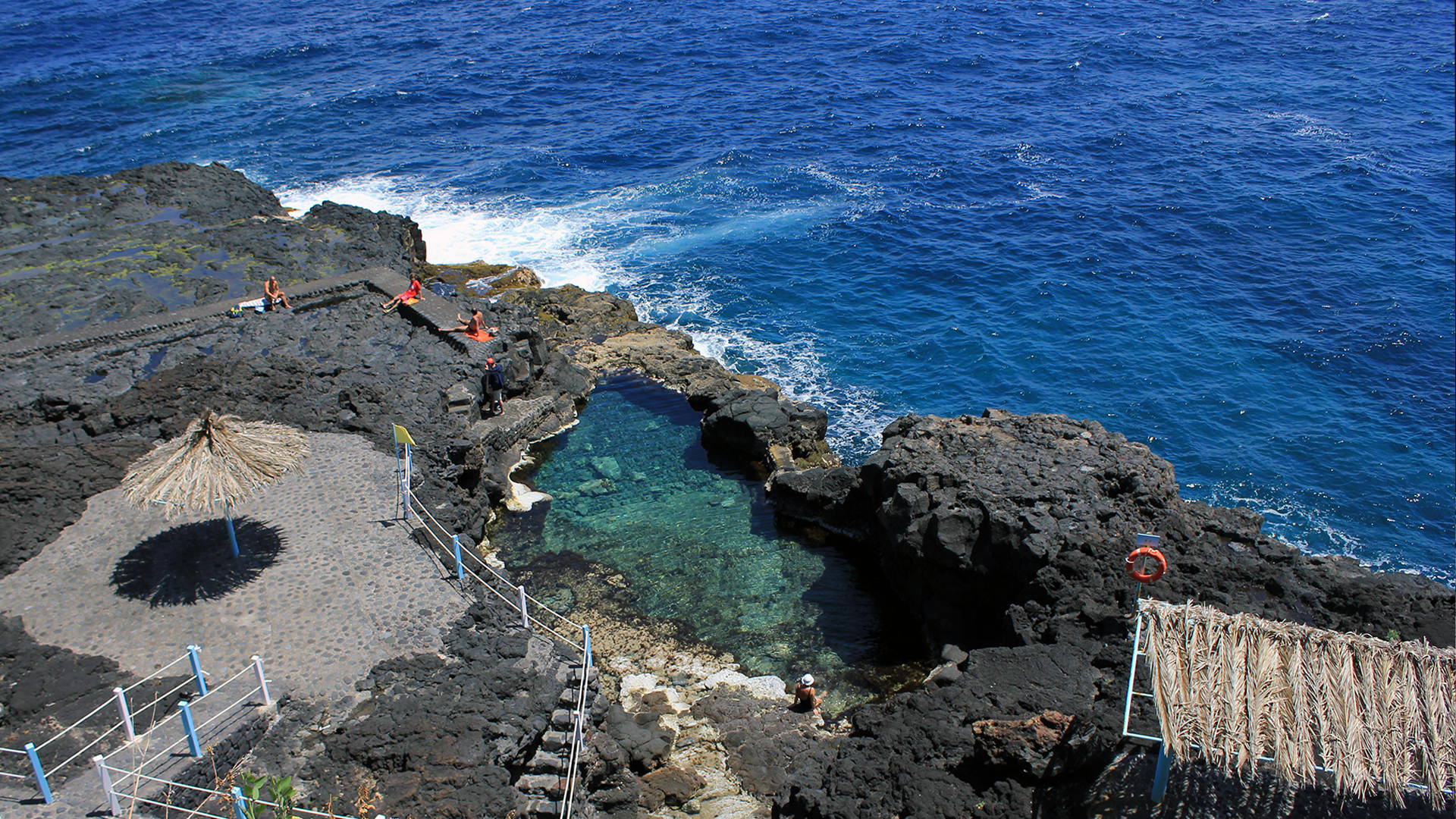 le spiaggie più belle de la Palma Canarie charco-azul-charco-de-las-damas