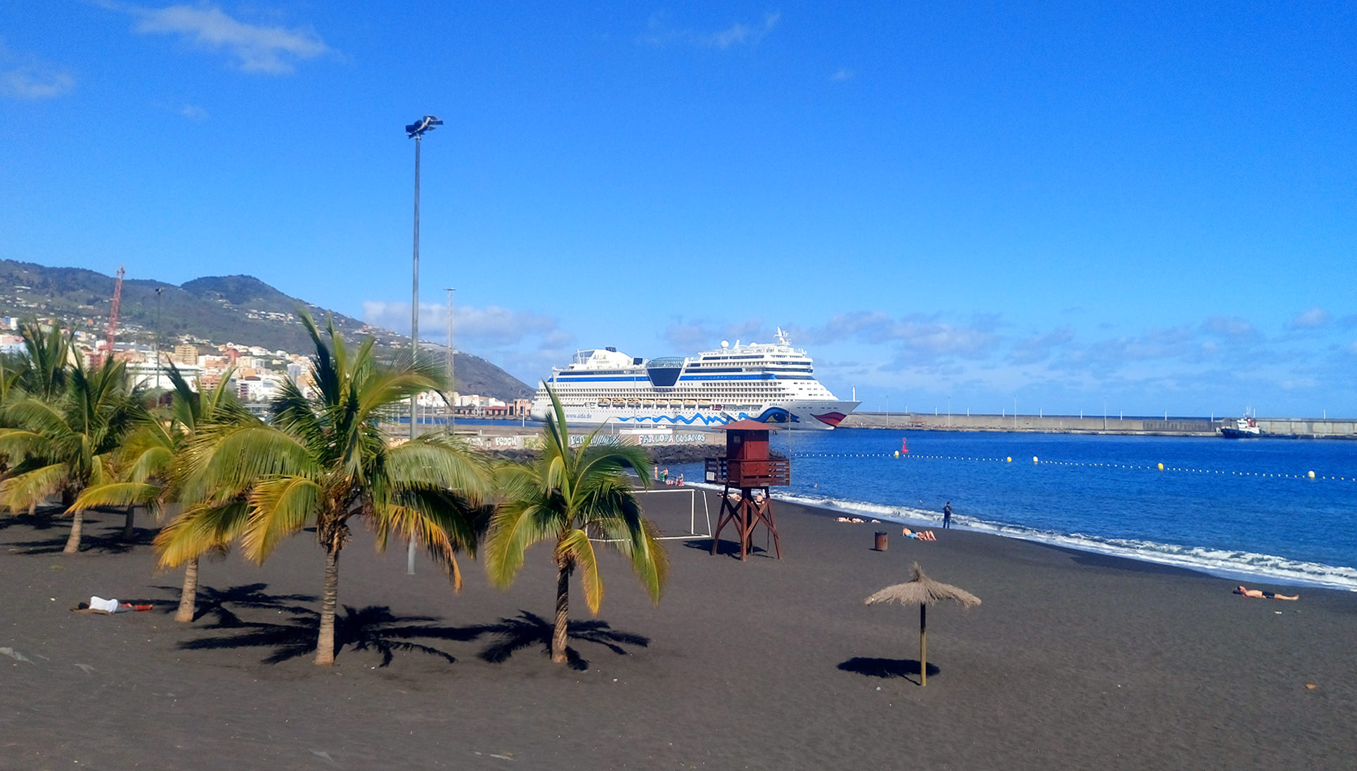 le spiaggie più belle de la Palma Canarie spiaggia-santa-cruz playa-bajamar