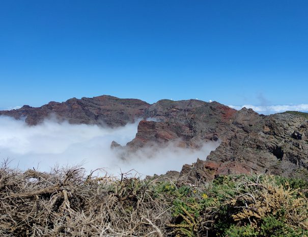 TREKKING GUIDATO AL ROQUE DE LOS MUCHACHOS nubes